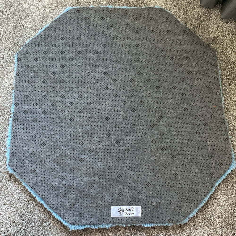 Hand made Magikarp Rug - Picture 5 of 6